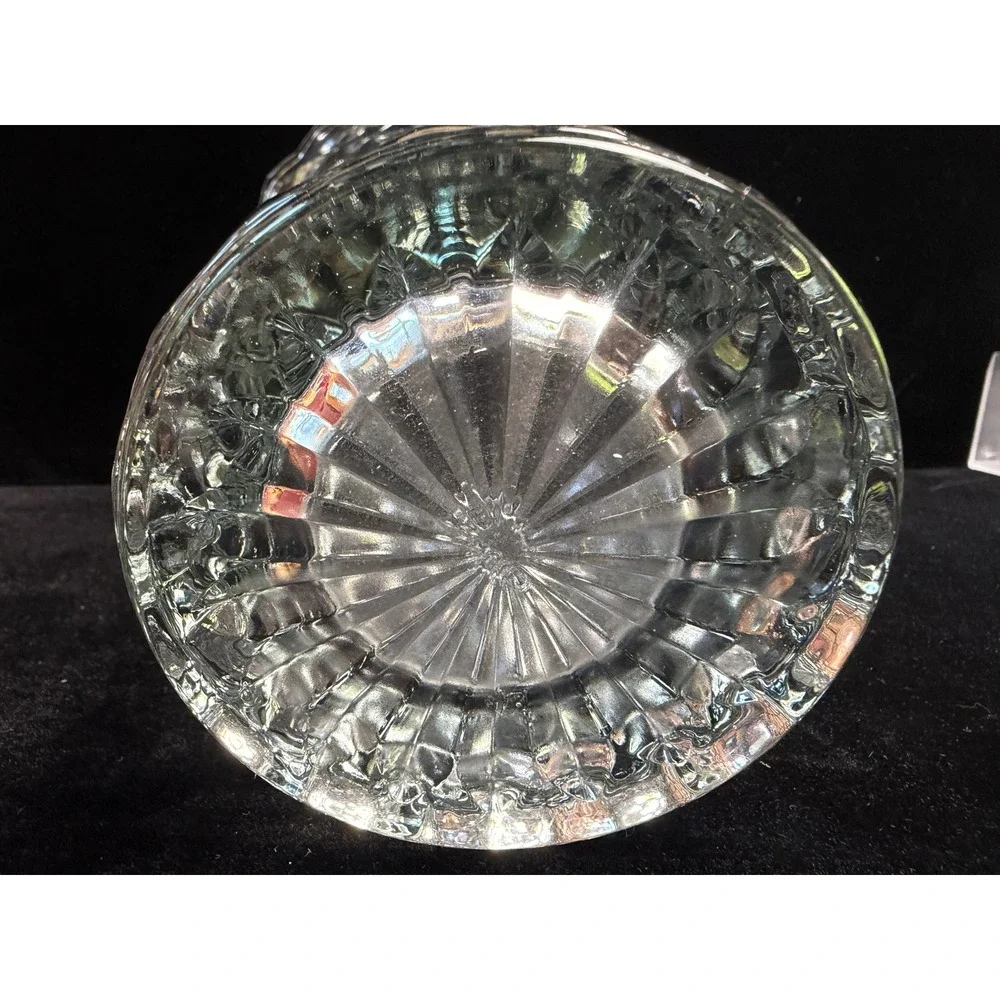 Vintage Clear Pressed Glass‎ Trumpet Vase Honeycomb Pattern Scalloped Rim 8 Inch